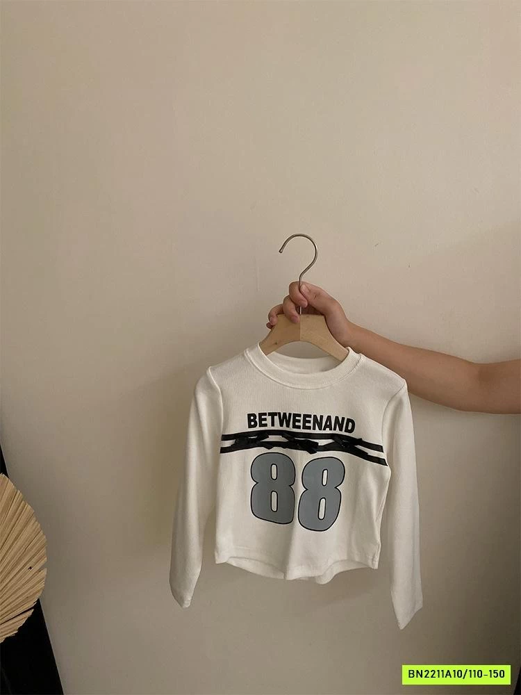 CROPTOP SỐ 88 MIX JOGGER SỌC