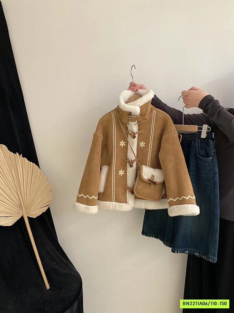 KHOÁC DA LỘN LÓT LÔNG KÈM TÚI