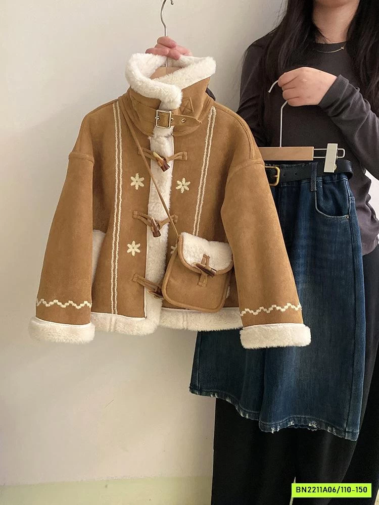 KHOÁC DA LỘN LÓT LÔNG KÈM TÚI