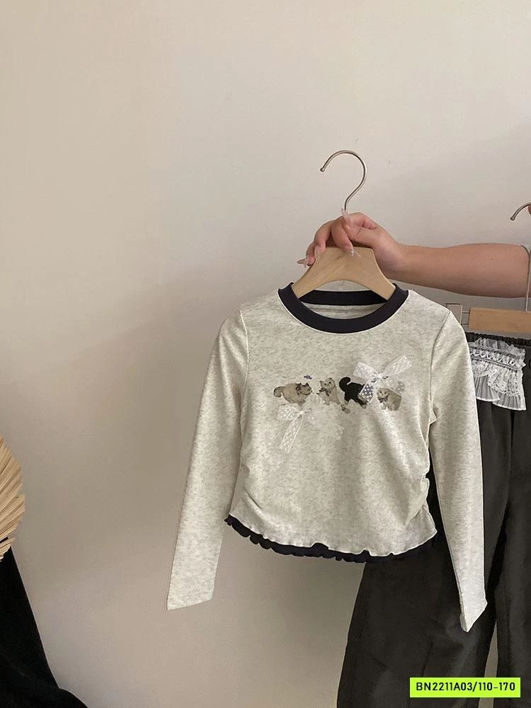 ÁO THUN RÚT EO MIX QUẦN JOGGER VIỀN REN