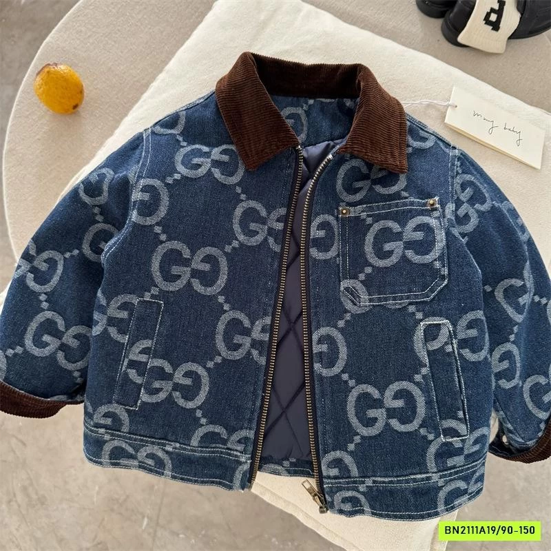 KHOÁC JEANS TRẦN BÔNG PHỐI CỔ MMY