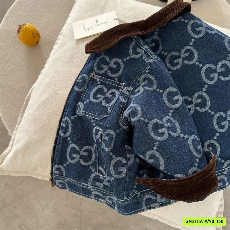 KHOÁC JEANS TRẦN BÔNG PHỐI CỔ MMY