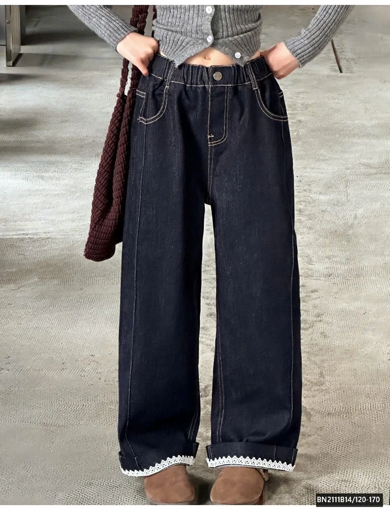 QUẦN JEAN ỐNG ĐỨNG VIỀN REN