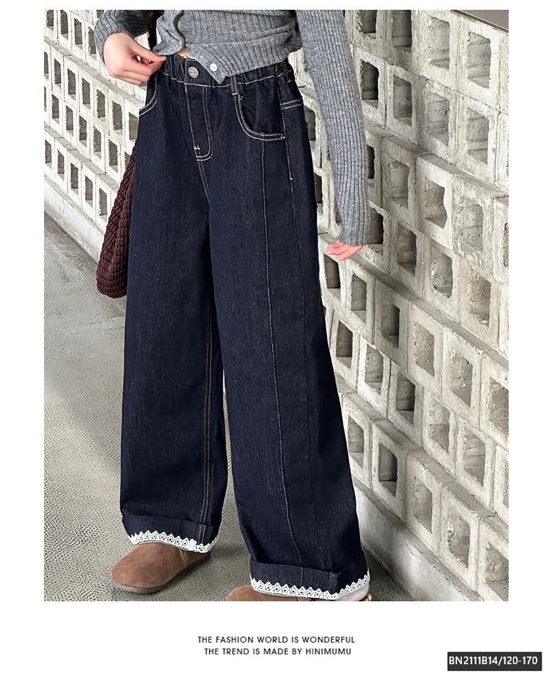 QUẦN JEAN ỐNG ĐỨNG VIỀN REN