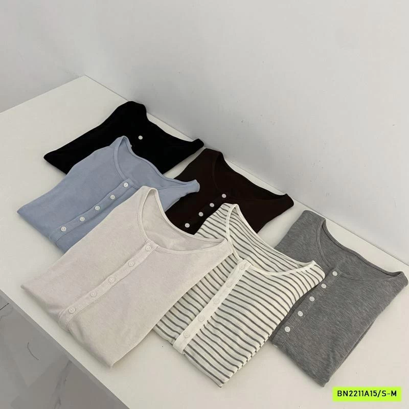 ÁO THUN MỎNG MẶC THU CÚC CỔ