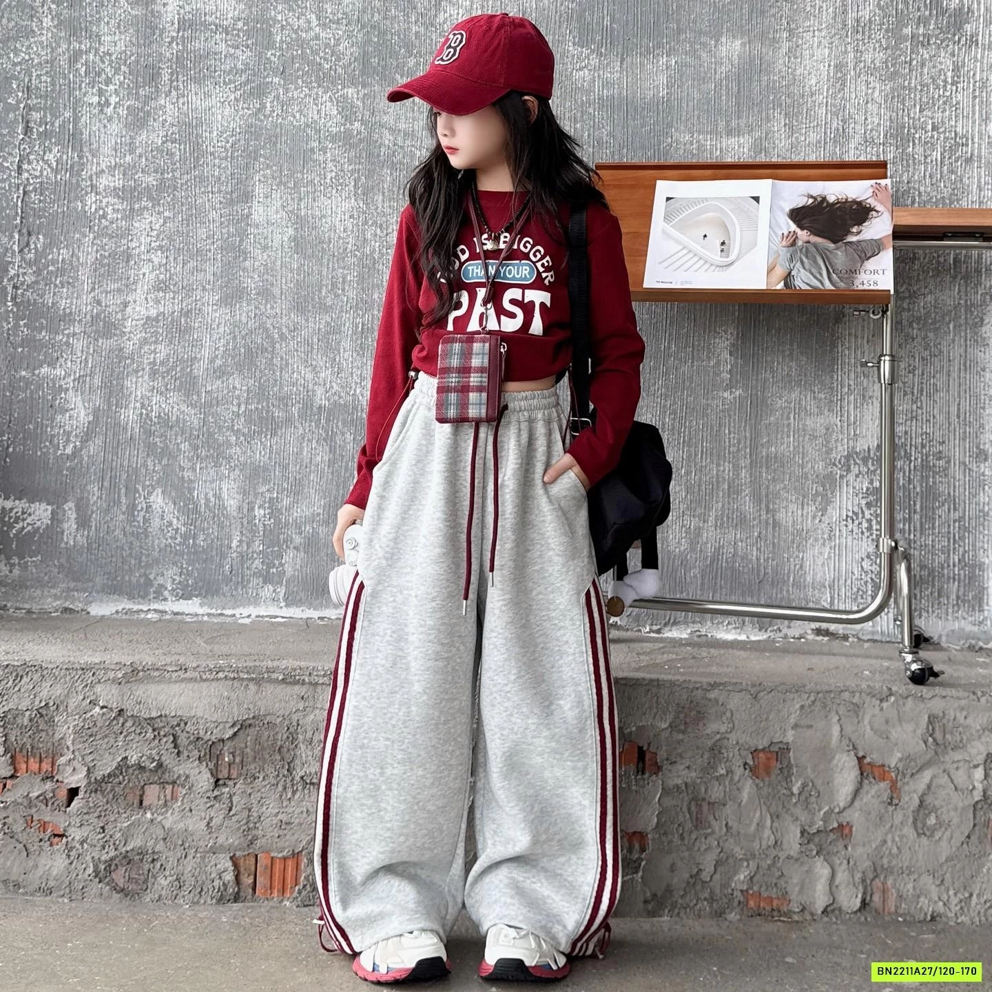 CROPTOP MIX QUẦN SUÔNG PHỐI SỌC