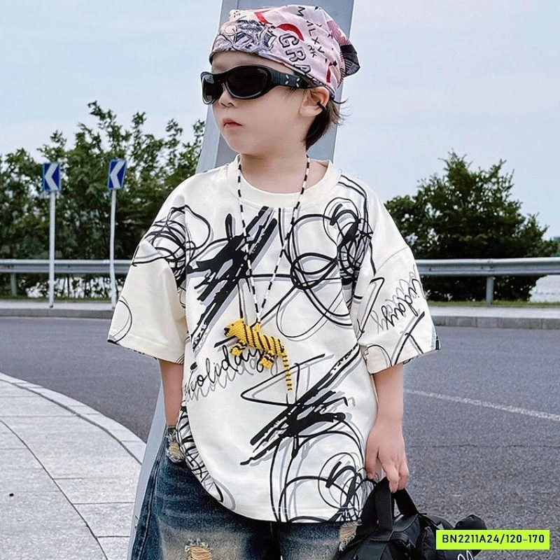 ÁO THUN HỌA TIẾT MIX SHORT JEANS RÁCH