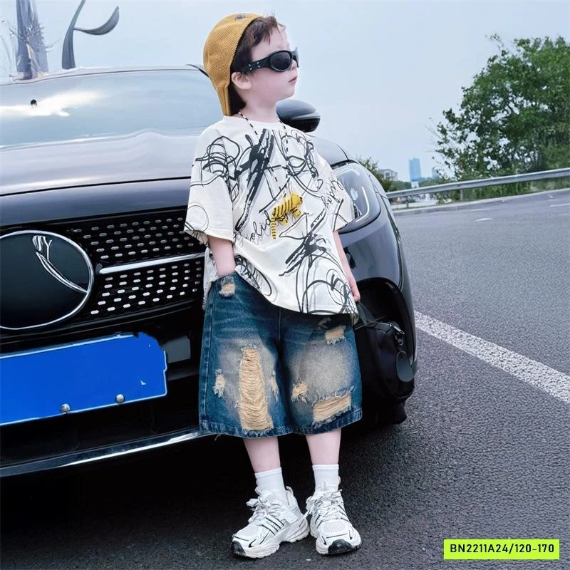 ÁO THUN HỌA TIẾT MIX SHORT JEANS RÁCH