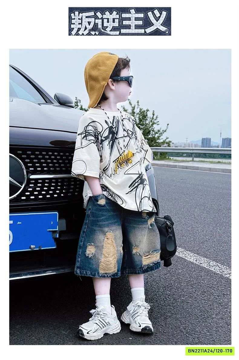 ÁO THUN HỌA TIẾT MIX SHORT JEANS RÁCH