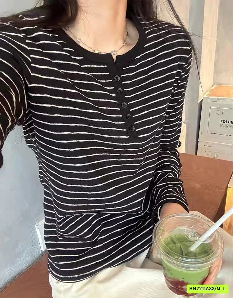 ÁO THUN KẺ NGANG CÚC CỔ