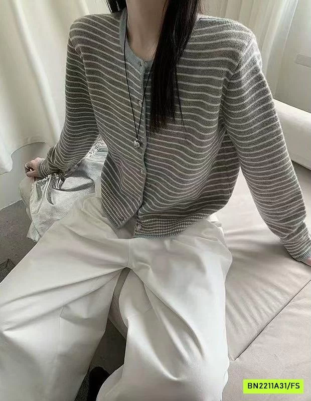 CARDIGAN LEN KẺ PHỐI MÀU VIỀN