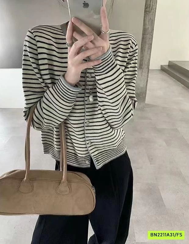 CARDIGAN LEN KẺ PHỐI MÀU VIỀN