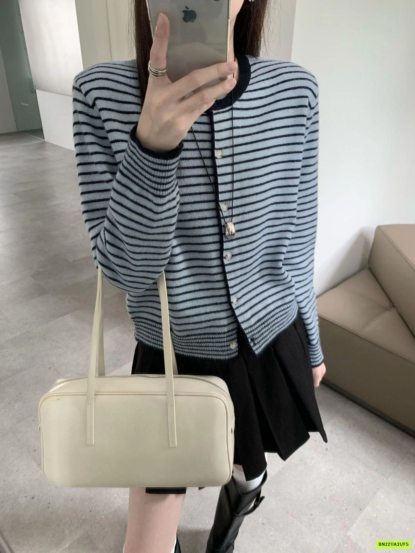 CARDIGAN LEN KẺ PHỐI MÀU VIỀN