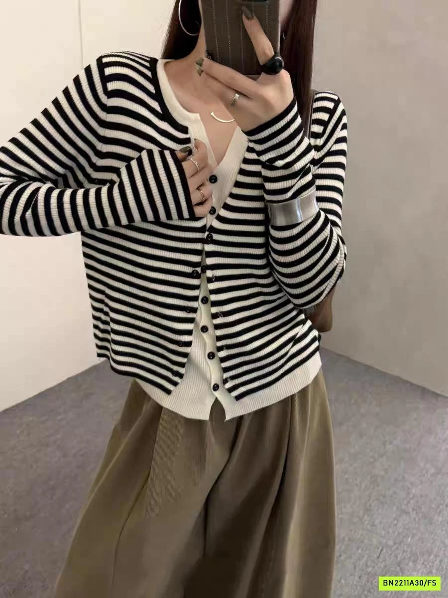 ÁO LEN GIẢ 2 LỚP PHỐI MÀU