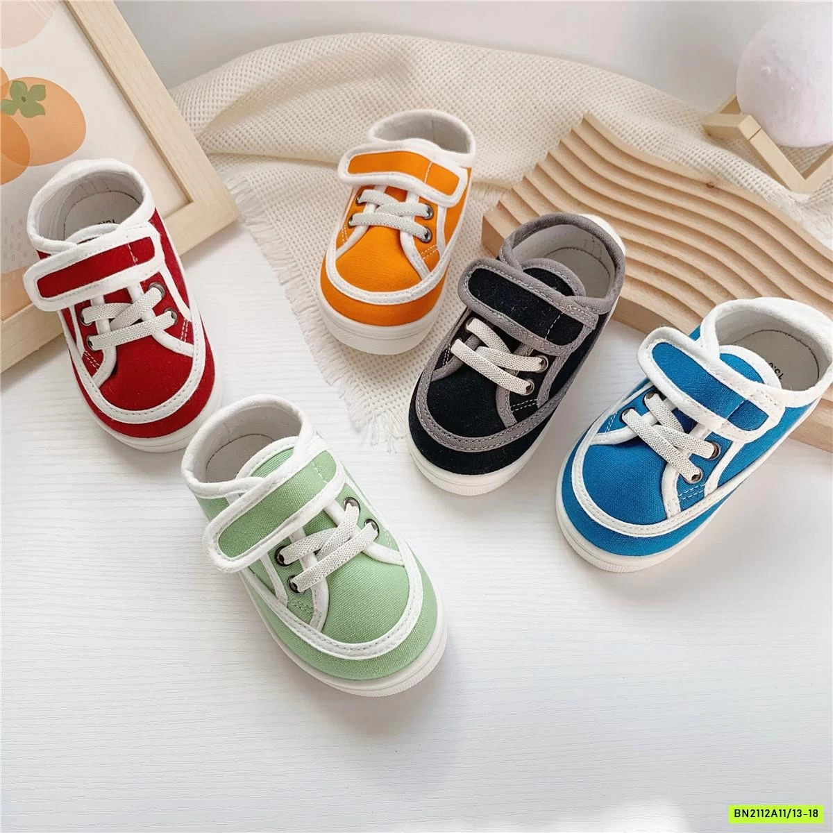 GIÀY TẬP ĐI QUAI DÁN