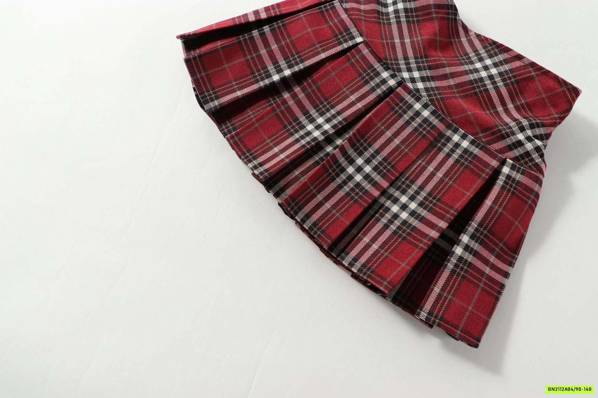 SÉT MONTOGI NƠ MIX CHÂN VÁY CARO ĐỎ127