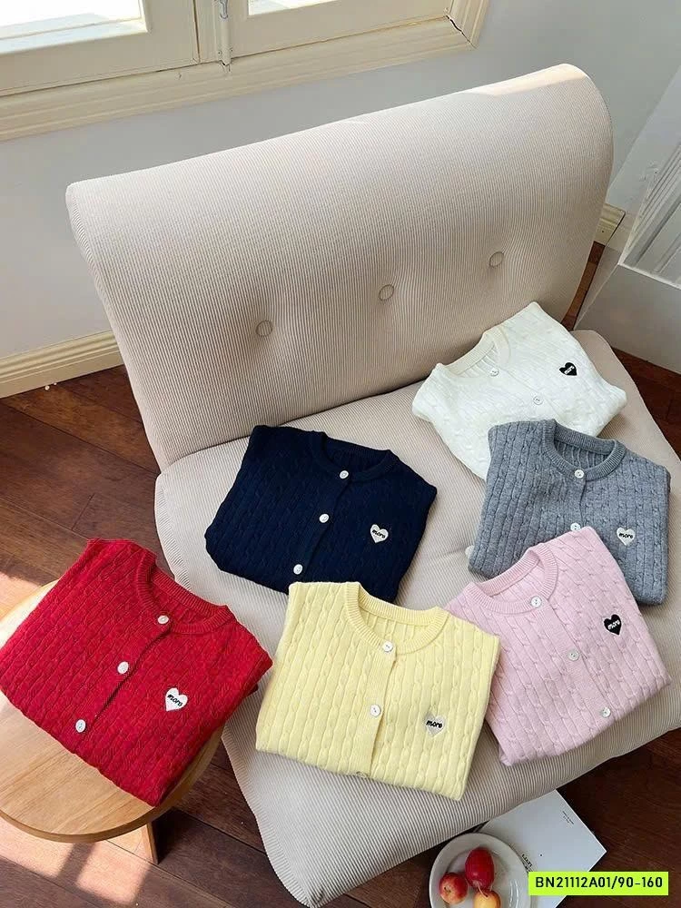 CARDIGAN THÊU TRÁI TIM 24Y159 AMBB