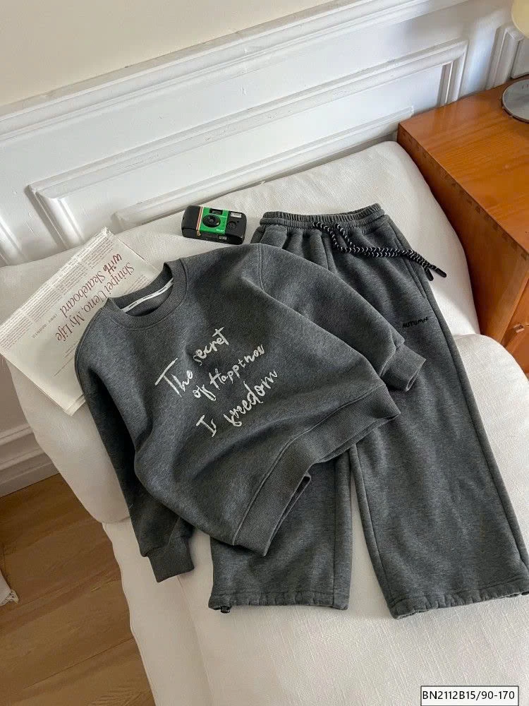 BỘ NỈ IN CHỮ LÓT LÔNG AMBB 25C176