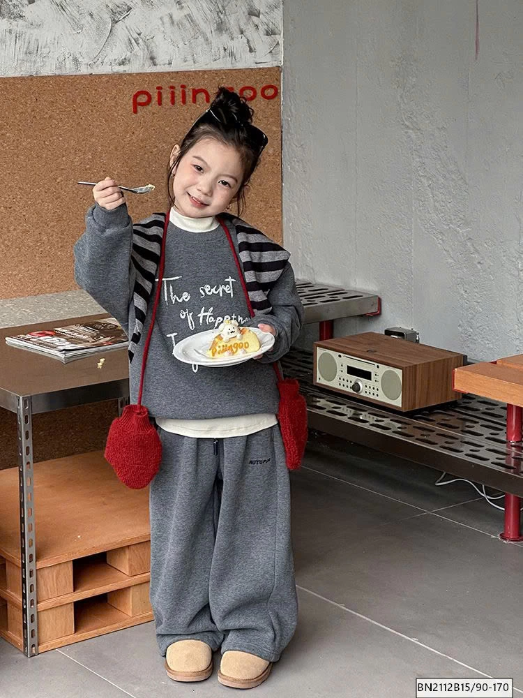 BỘ NỈ IN CHỮ LÓT LÔNG AMBB 25C176