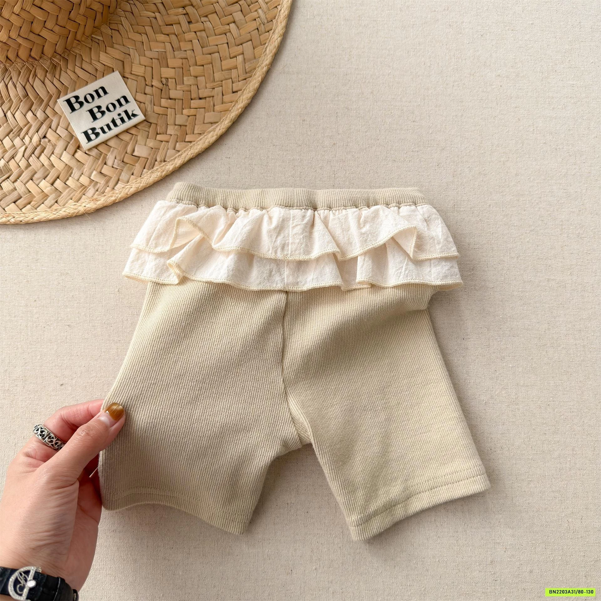 LEGGING LỬNG CẠP VIỀN REN