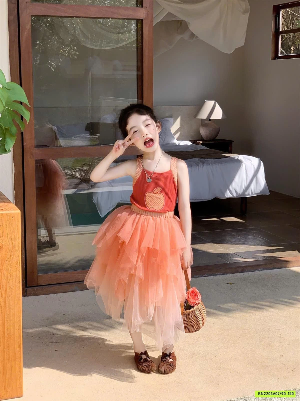 SET ÁO QUẢ TÁO & CHÂN VÁY VOAN CAM