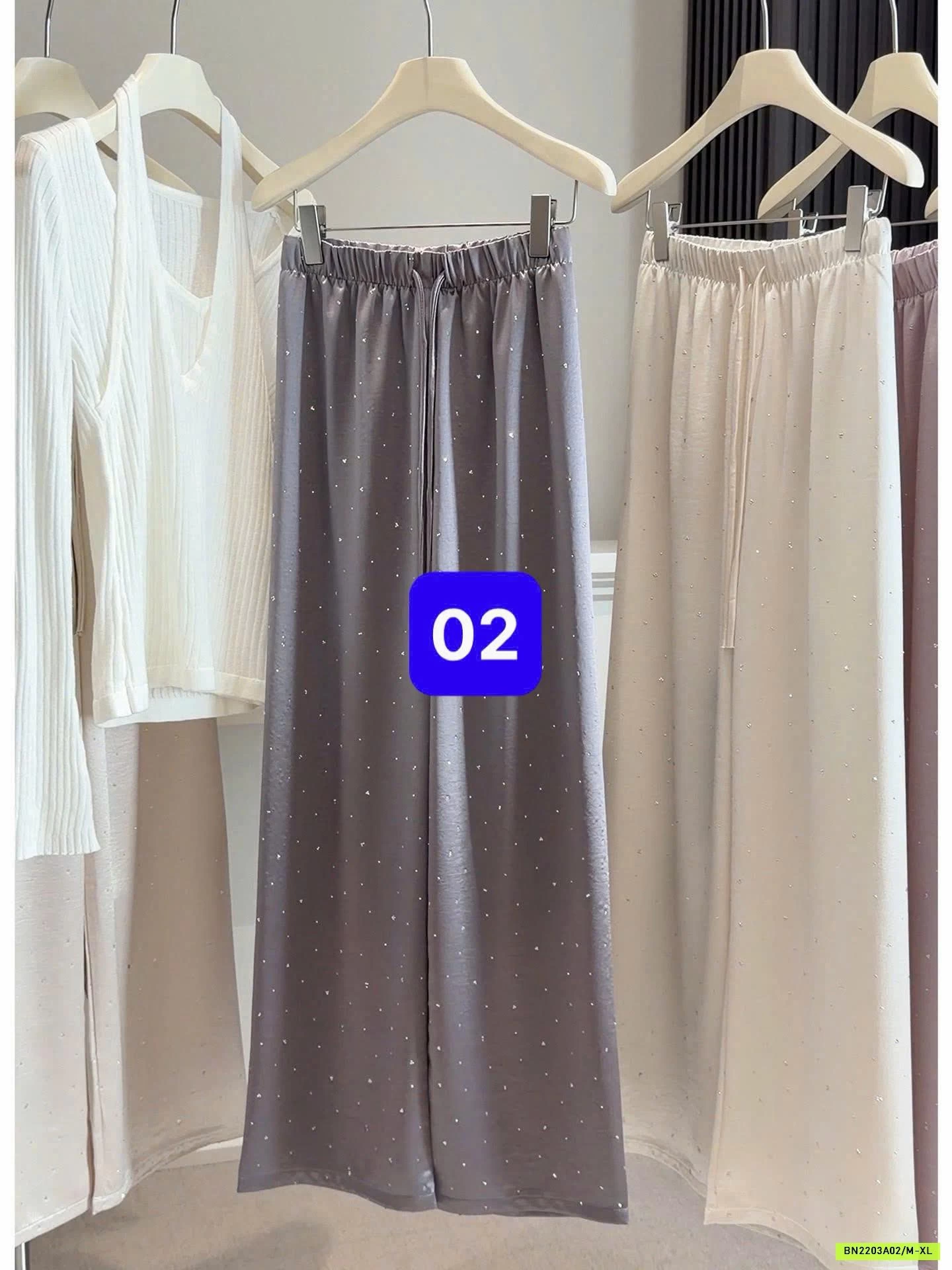 QUẦN LỤA SUÔNG GẮN ĐÁ ANNA