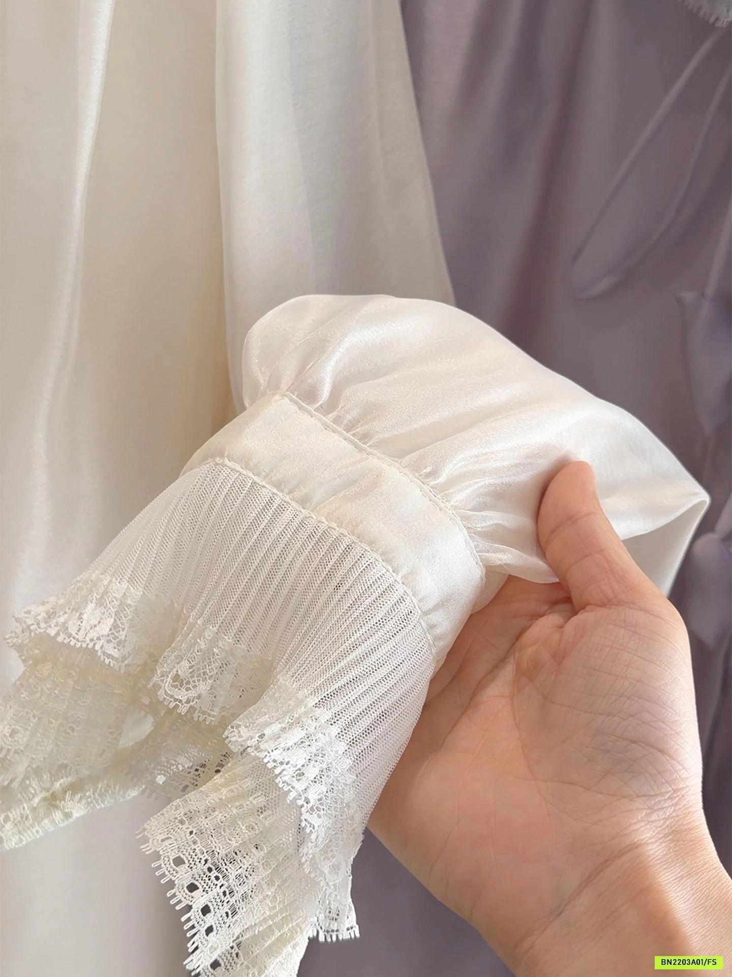 SƠ MI LỤA CỔ BÈO ANNA