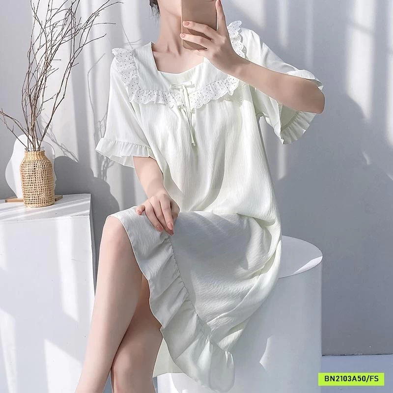 ĐẦM NGỦ BÁNH BÈO KÈM ĐỆM NGỰC