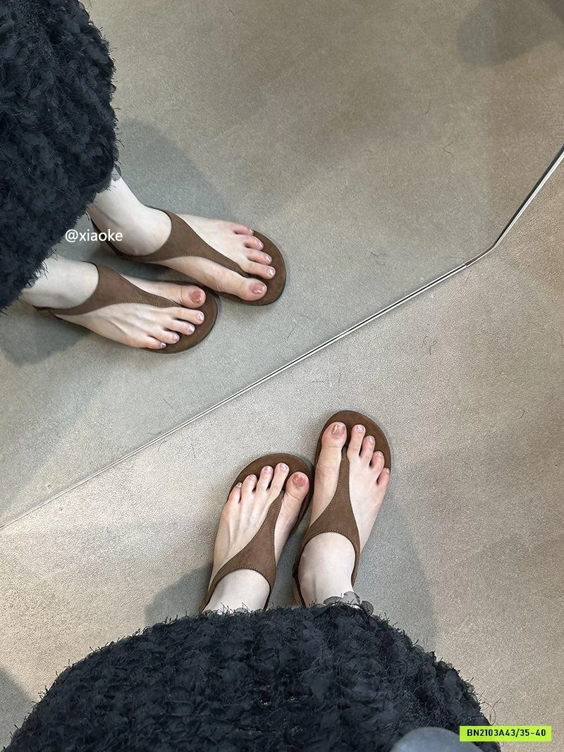 SANDAL XỎ NGÓN QUAI MẢNH