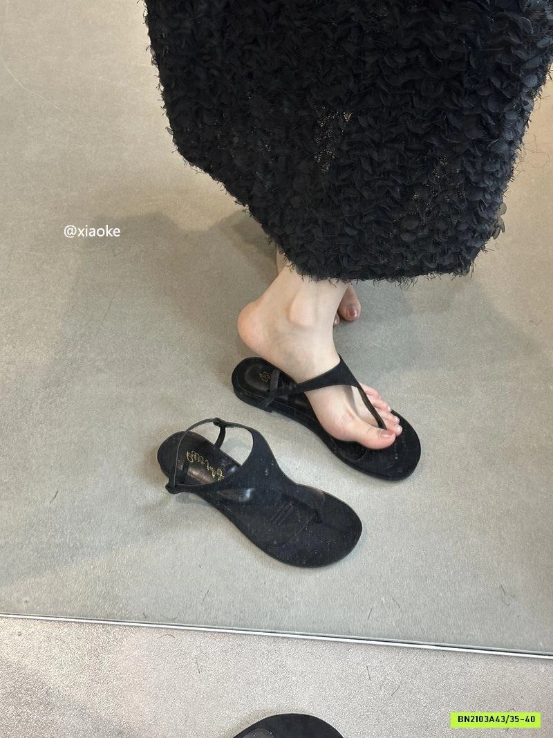 SANDAL XỎ NGÓN QUAI MẢNH