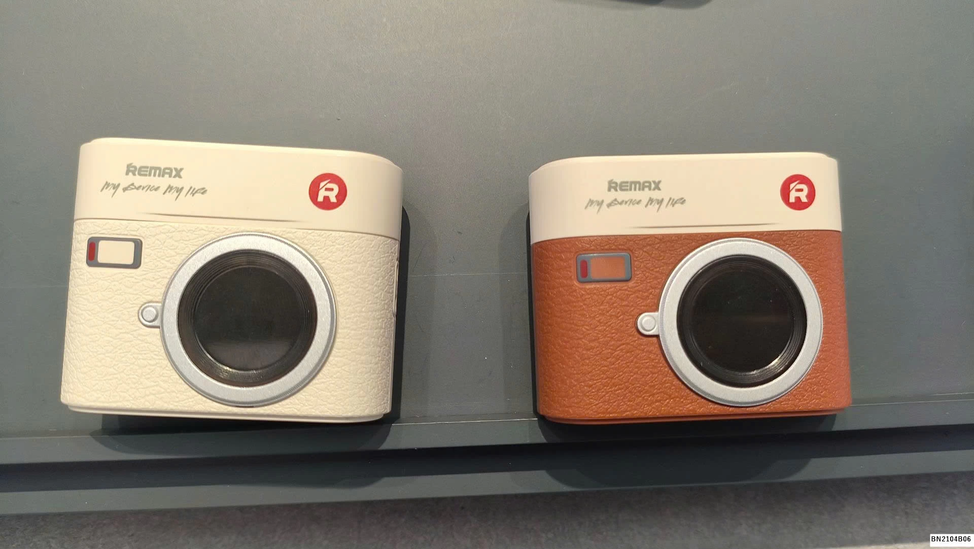 TAI NGHE REMAX NEW 2025