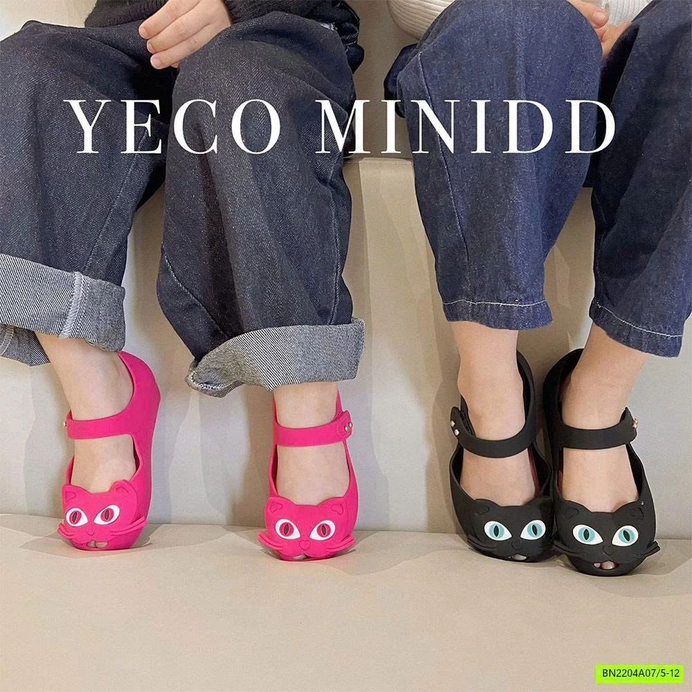 GIÀY NHỰA THƠM MÈO MMD