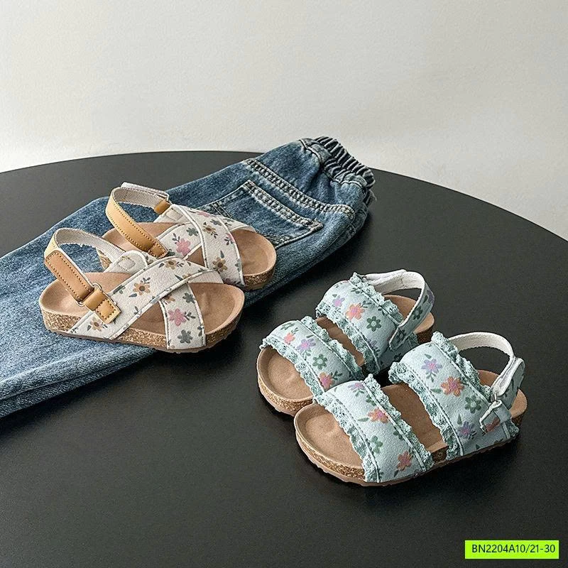 SANDAL QUAI HOA NHÍ