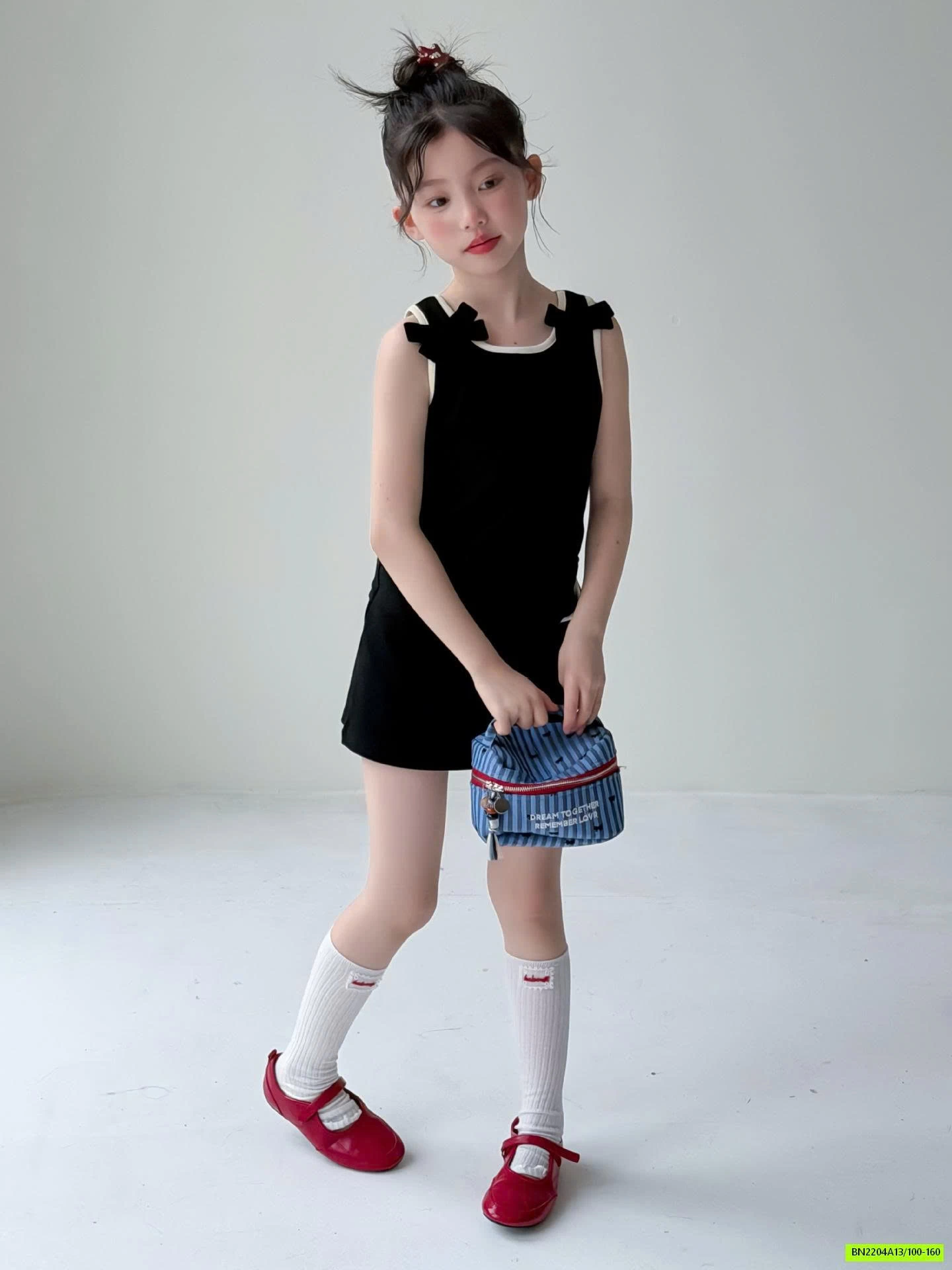 SÉT VÁY SUÔNG ĐEN SÁT NÁCH BG