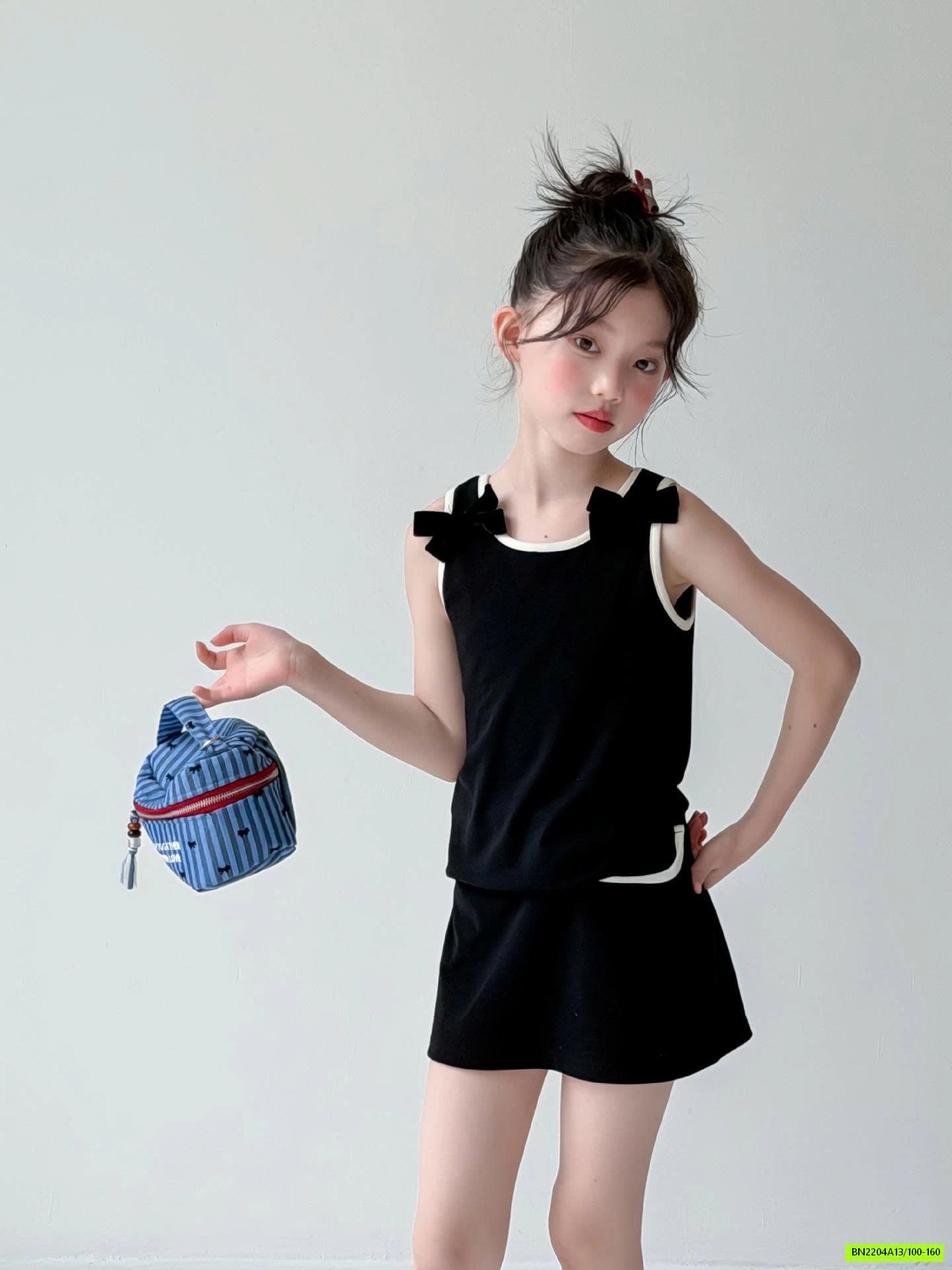 SÉT VÁY SUÔNG ĐEN SÁT NÁCH BG