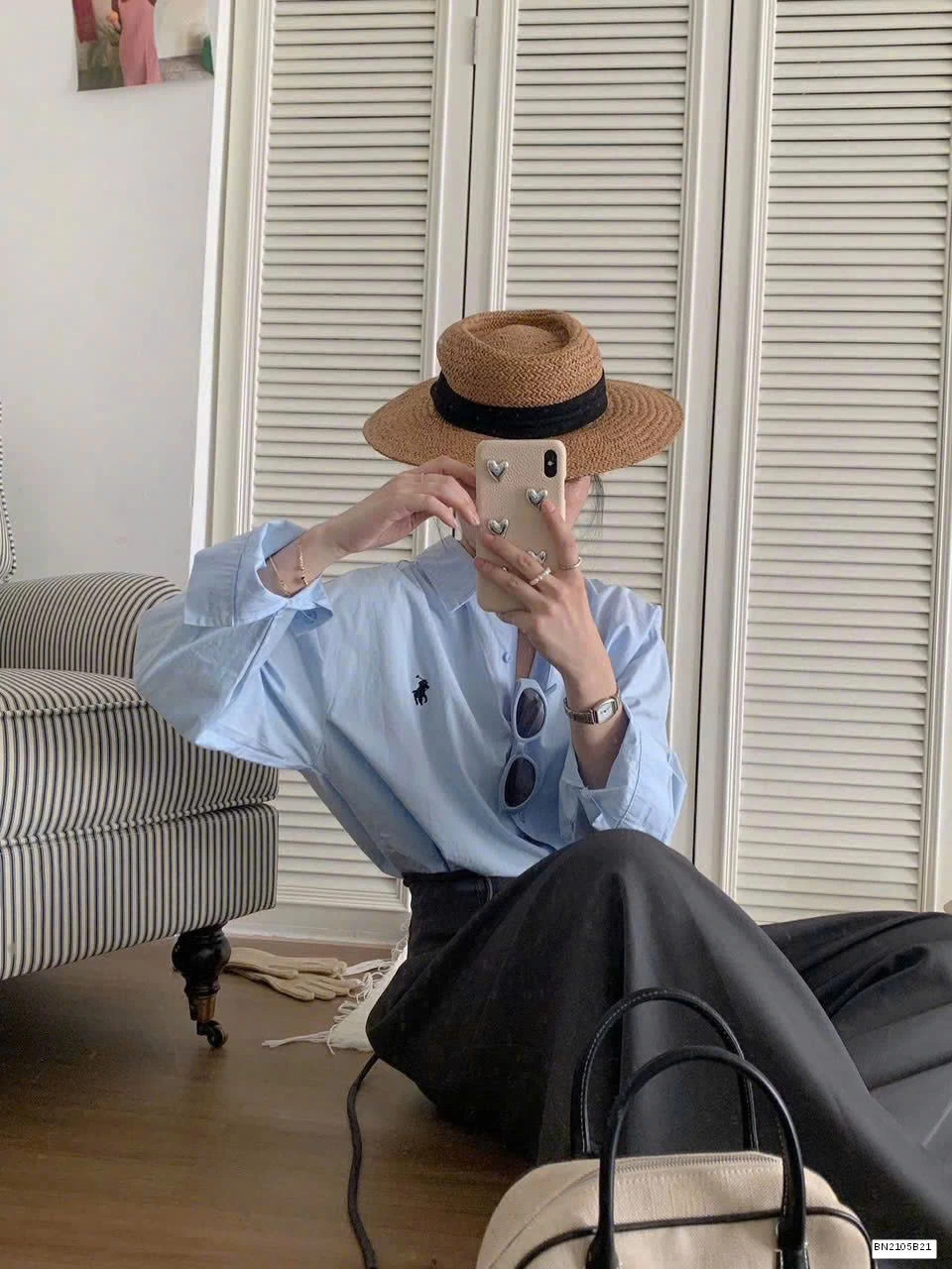 ÁO SƠ MI THÊU NGỰA NỮ