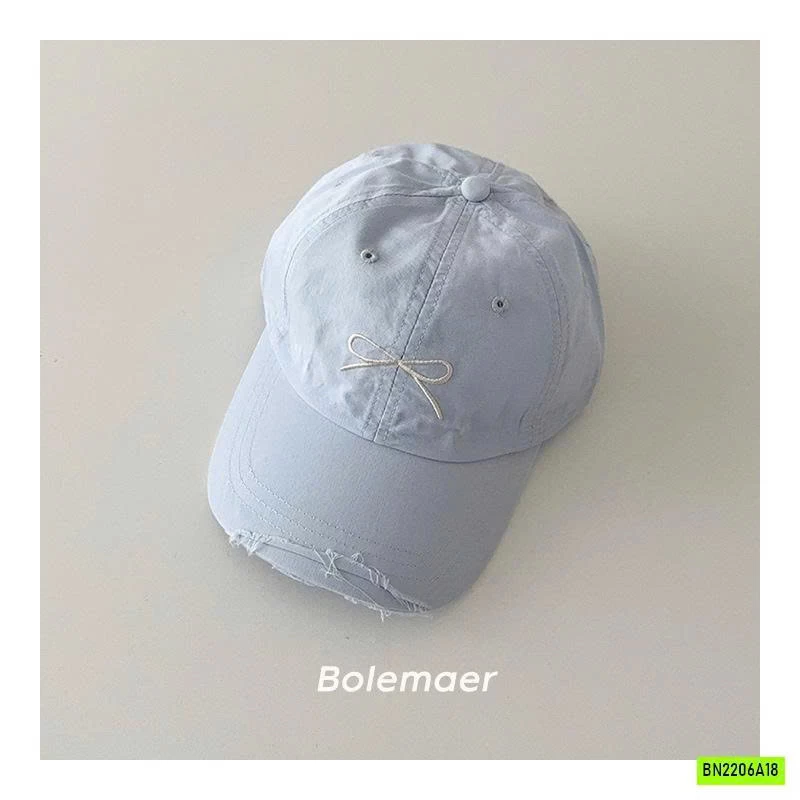 MŨ KẾT RÁCH THÊU NƠ