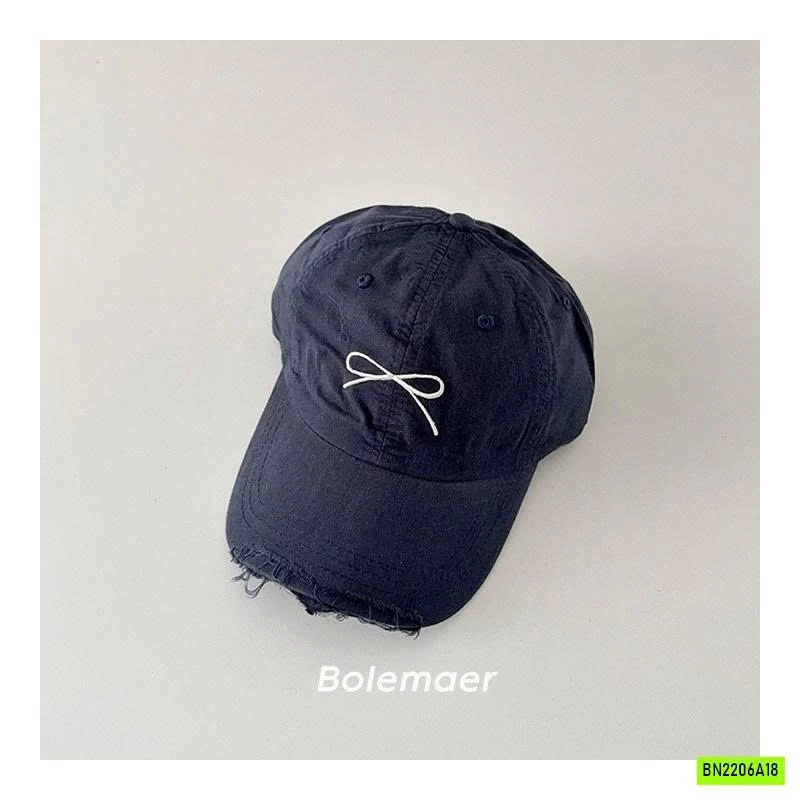 MŨ KẾT RÁCH THÊU NƠ