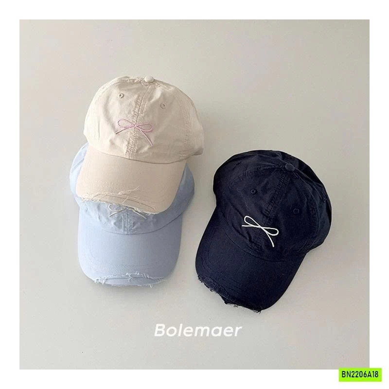 MŨ KẾT RÁCH THÊU NƠ