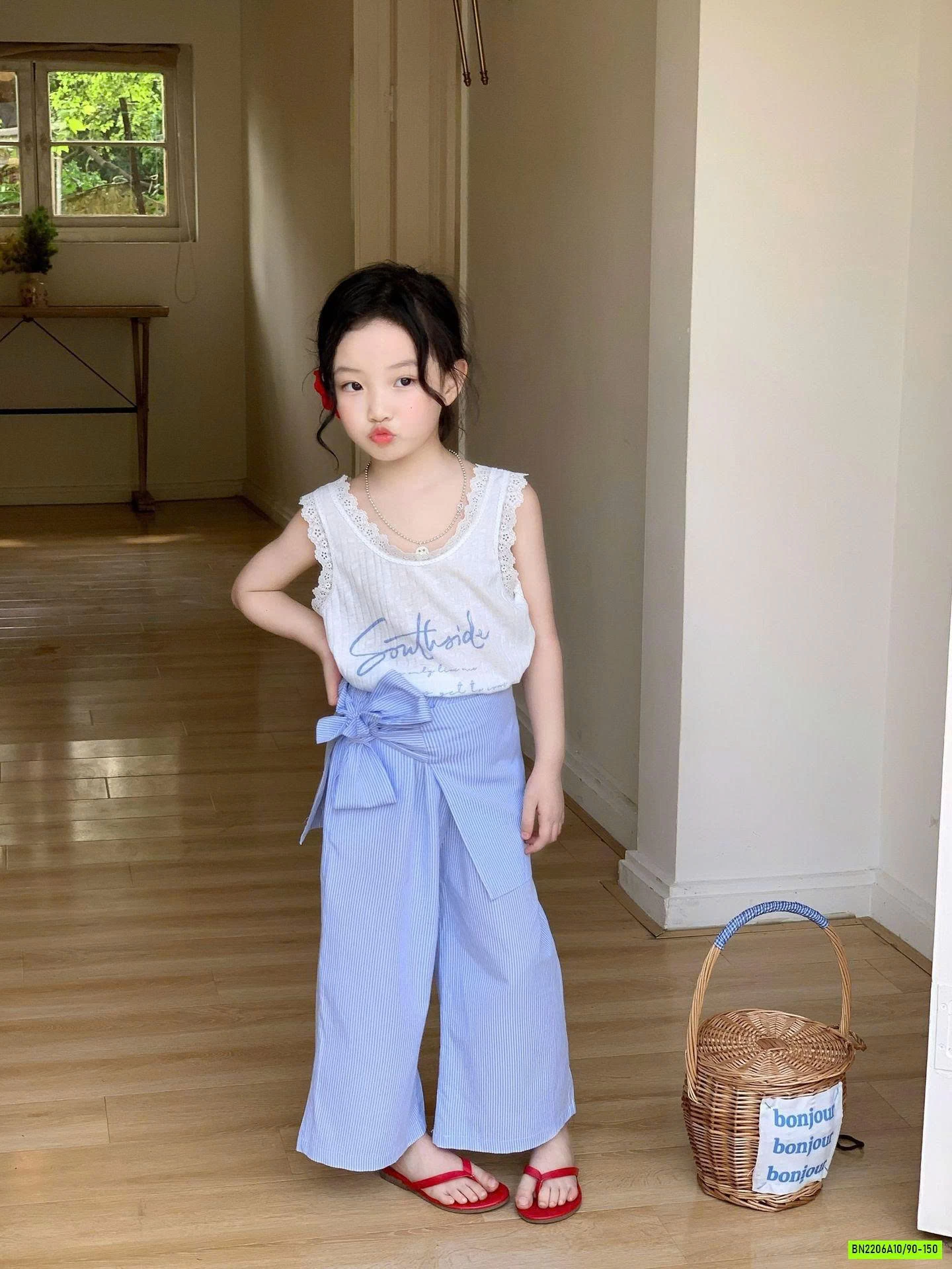 SÉT ÁO TRẮNG MIX QUẦN SUÔNG XANH