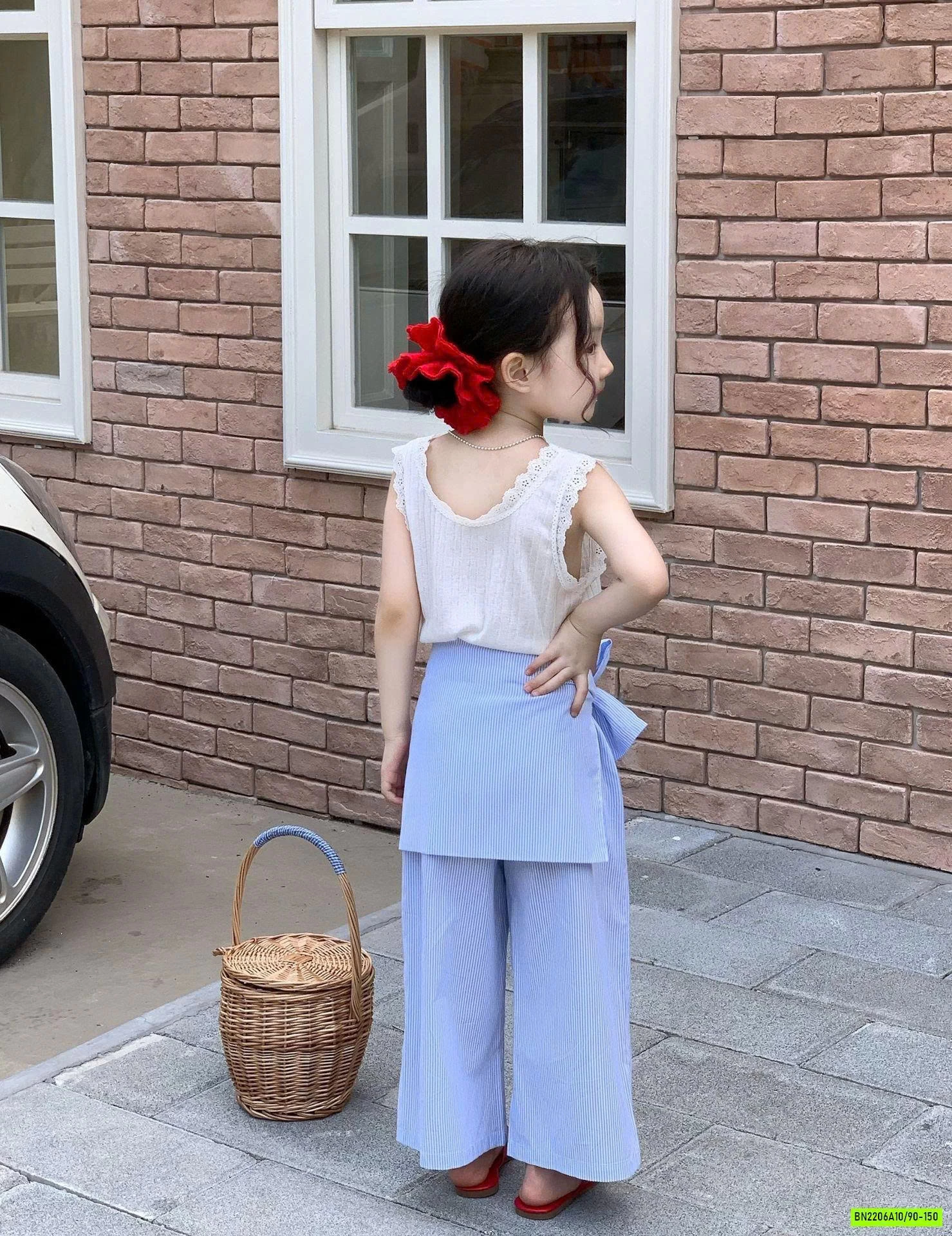 SÉT ÁO TRẮNG MIX QUẦN SUÔNG XANH