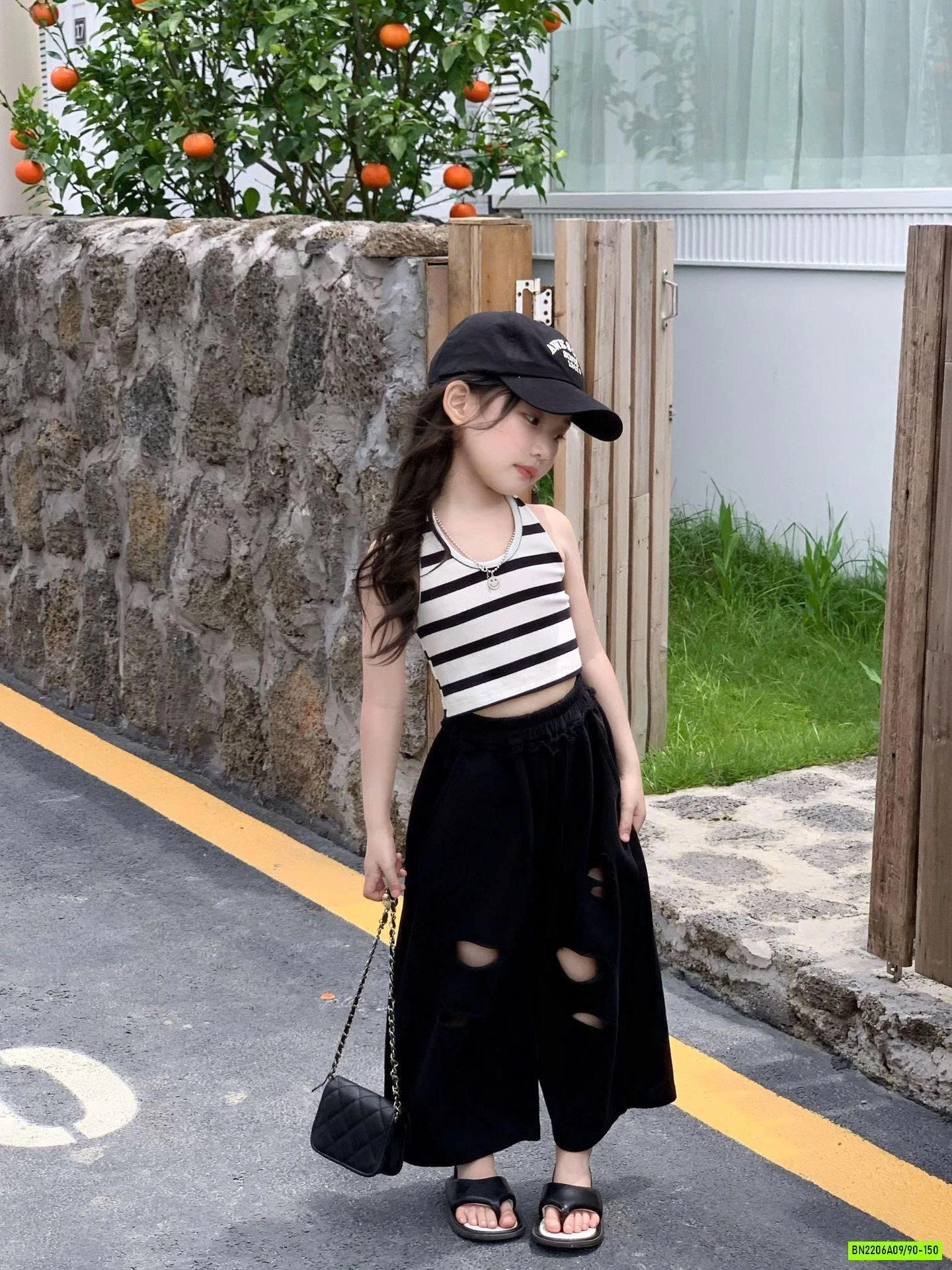 SÉT ÁO YẾM MIX QUẦN SUÔNG RÁCH