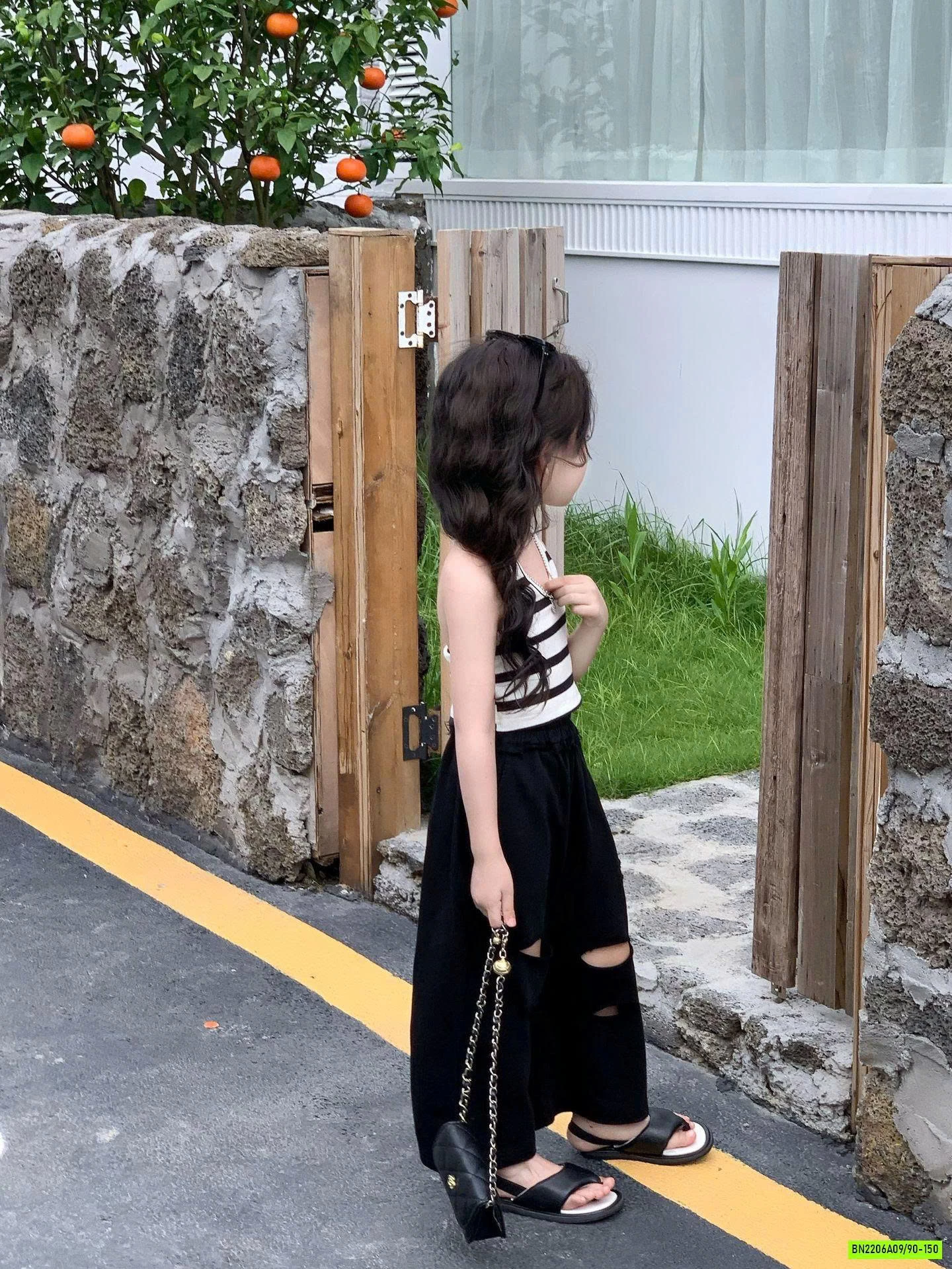 SÉT ÁO YẾM MIX QUẦN SUÔNG RÁCH