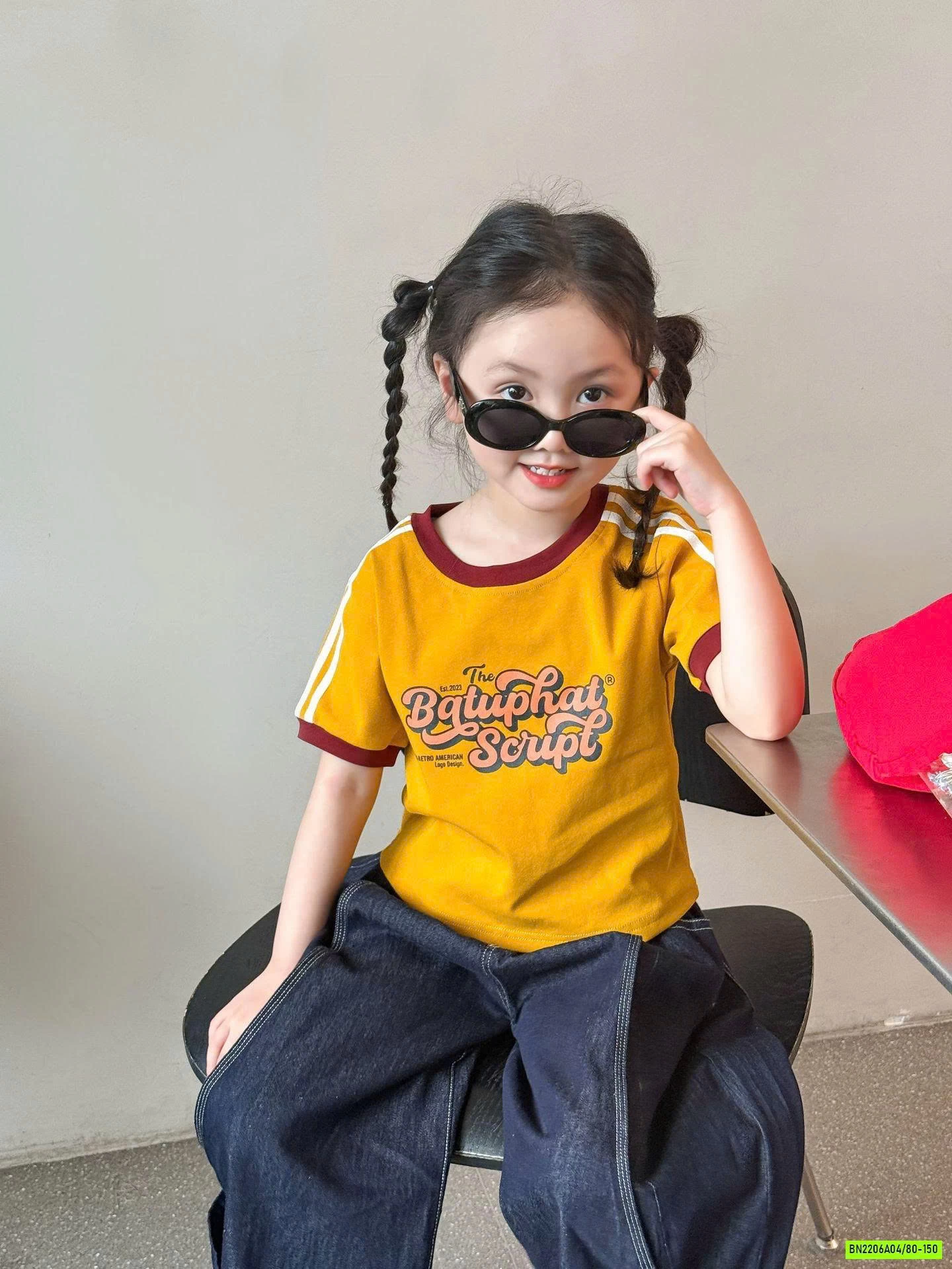 SÉT ÁO VÀNG MIX JEANS ỐNG RỘNG