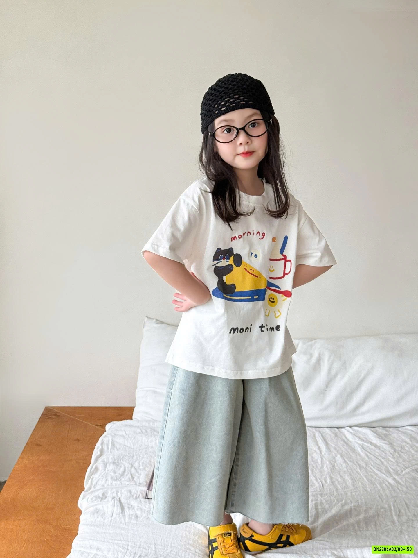 SÉT THUN TRẮNG MIX JEANS ỐNG RỘNG