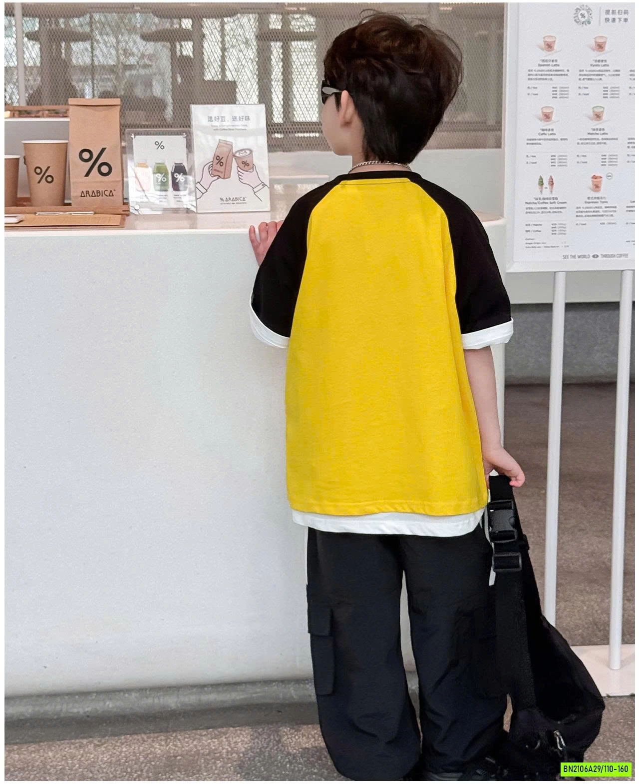 ÁO THUN VÀNG PHỐI MÀU TAY