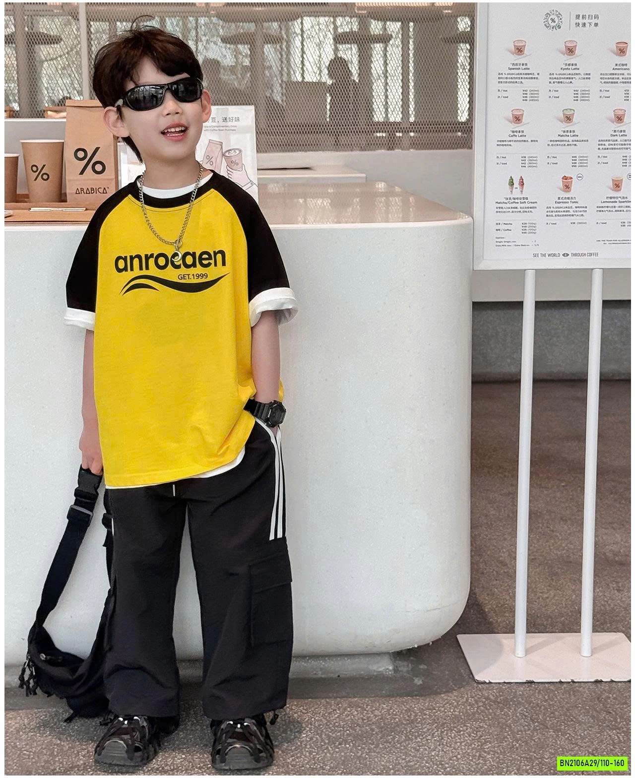 ÁO THUN VÀNG PHỐI MÀU TAY