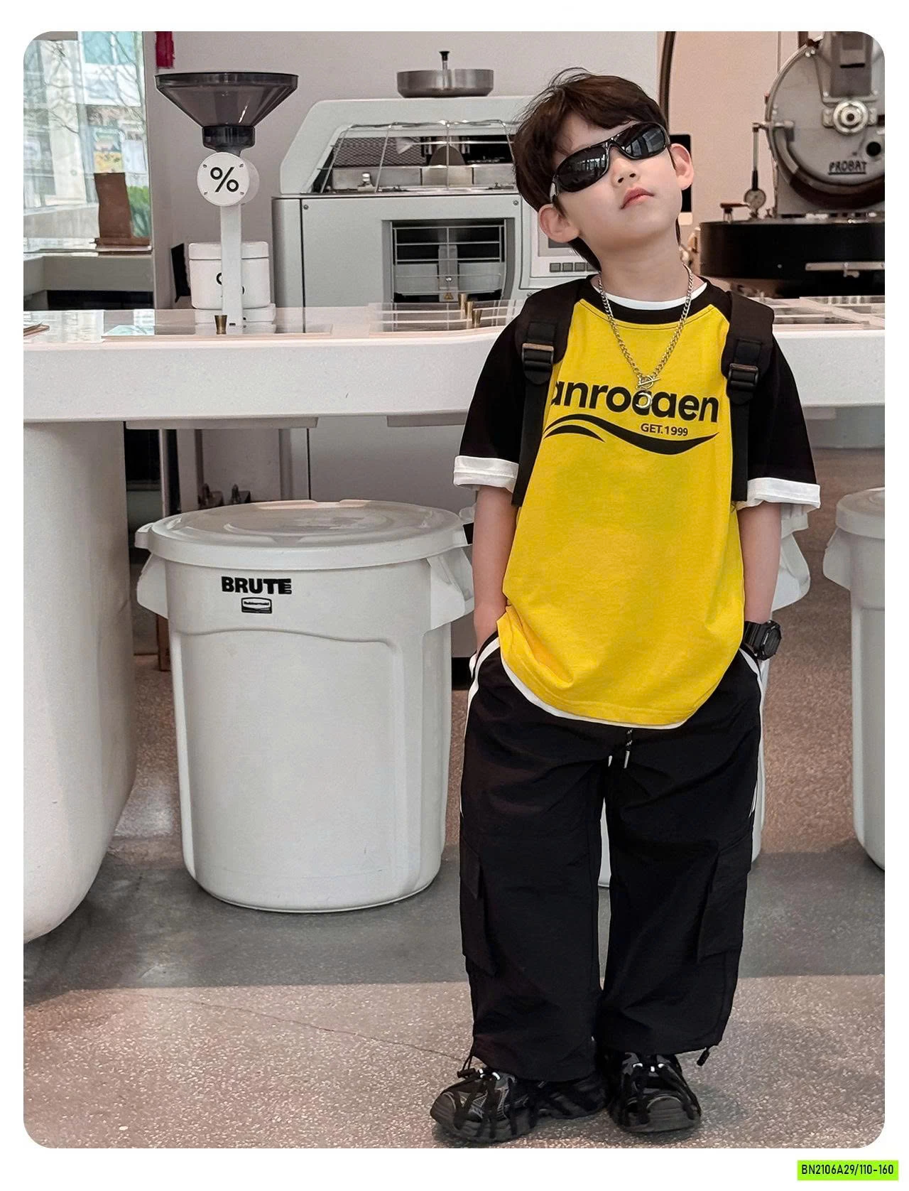 ÁO THUN VÀNG PHỐI MÀU TAY