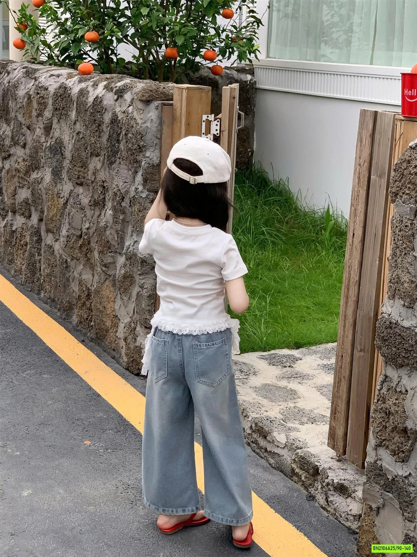 ÁO THUN KITTY MIX JEANS SUÔNG