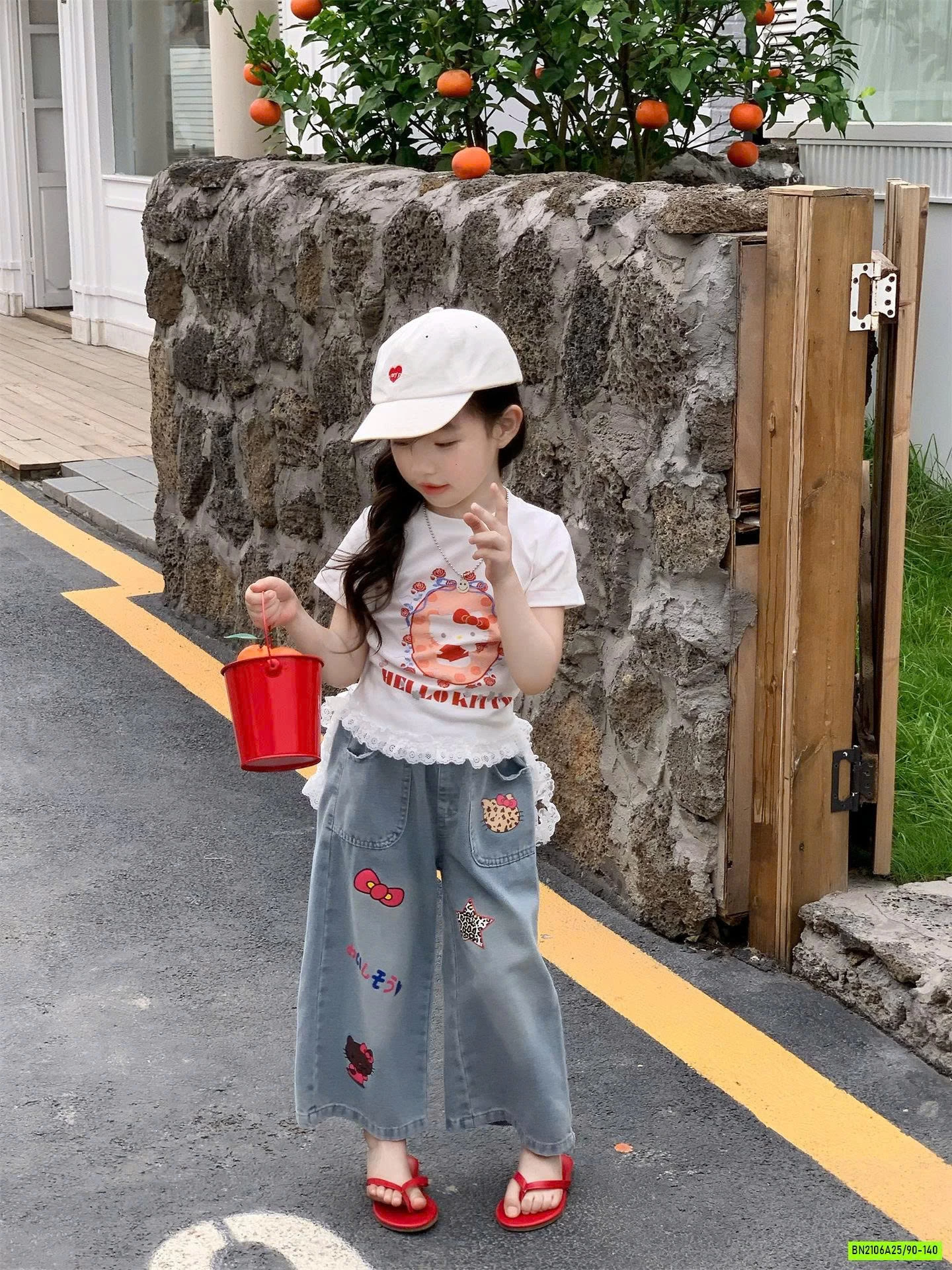 ÁO THUN KITTY MIX JEANS SUÔNG